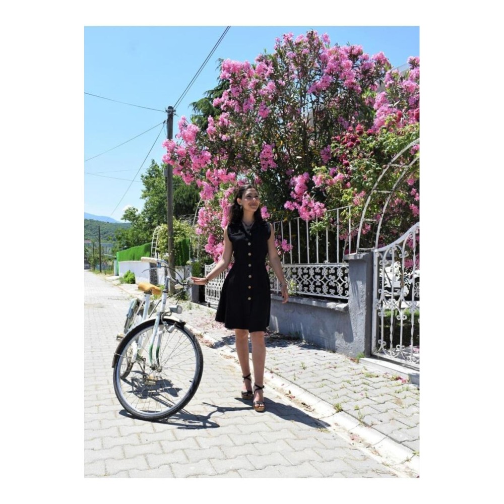 Pasaklı Giyim Pasaklı Giyim Kadın Kloş Elbise Siyah - Premium Kadın Giyim