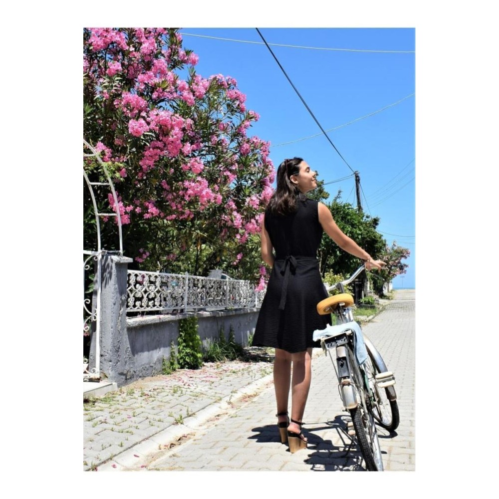 Pasaklı Giyim Pasaklı Giyim Kadın Kloş Elbise Siyah - Premium Kadın Giyim