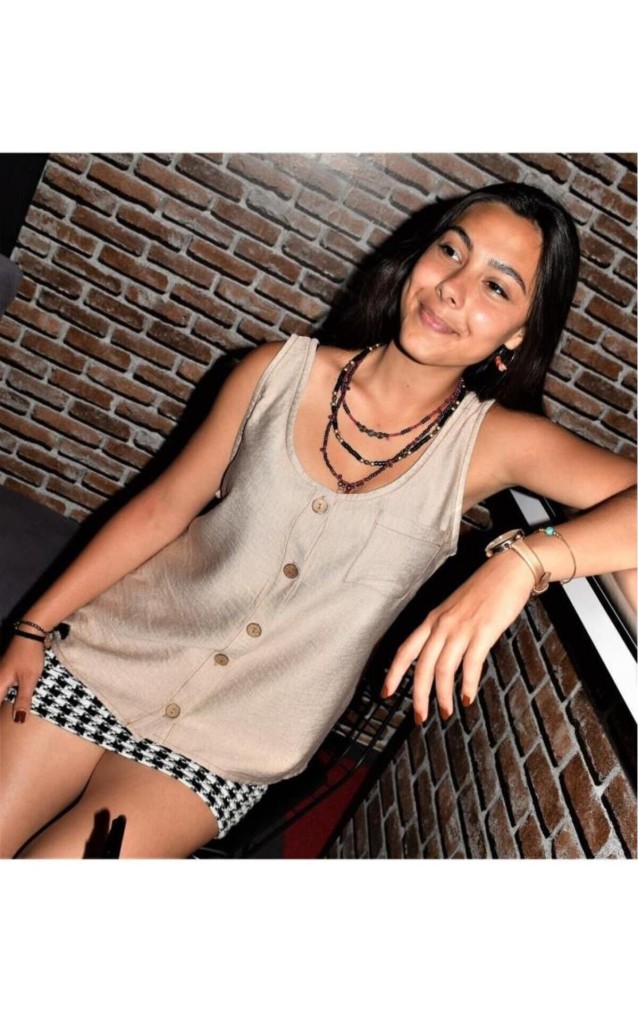 Pasaklı Giyim Kadın Düğmeli Askılı Bluz 2910290 Bej