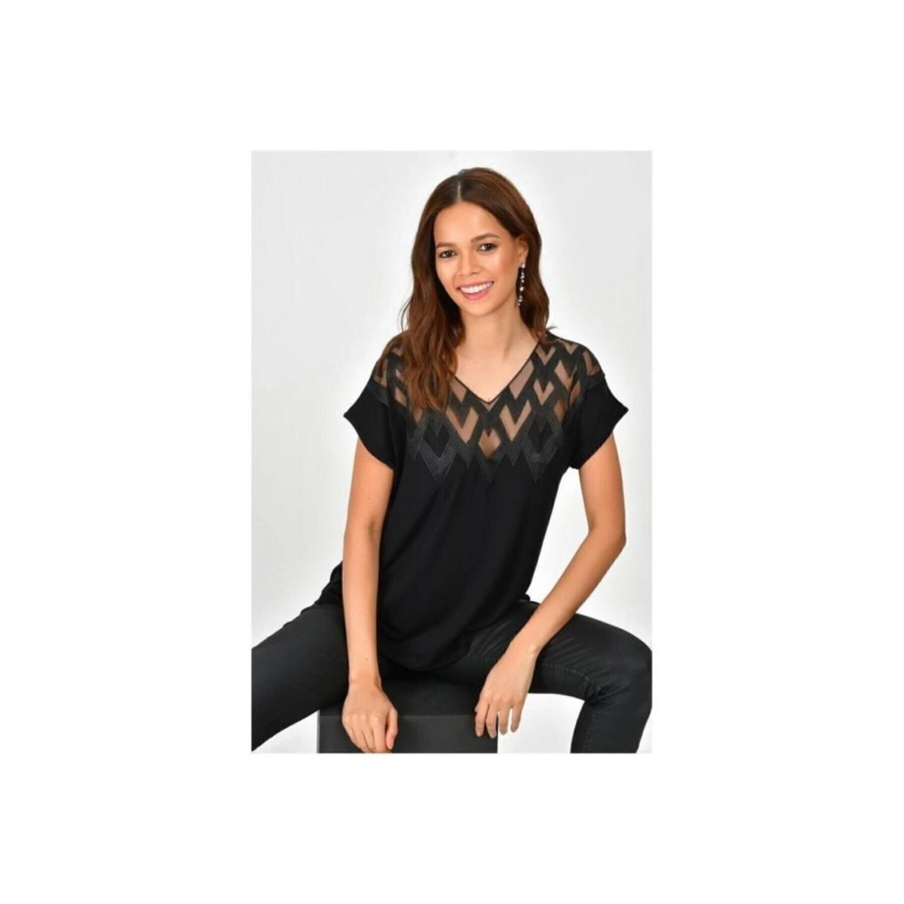 Pasaklı Giyim Pasaklı Giyim Kadın Siyah Nakış Dekolteli Kısa Kollu Bluz - Premium Kadın Giyim