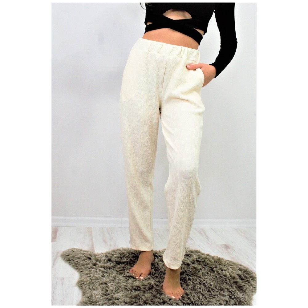 Pasaklı Giyim Pasaklı Giyim Yumuşak Doku Rahat Pantolon Ekru - Premium Kadın Giyim