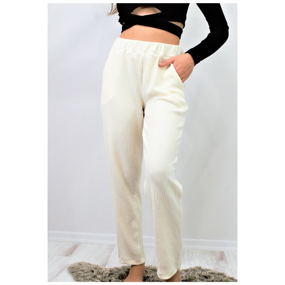 Pasaklı Giyim Pasaklı Giyim Yumuşak Doku Rahat Pantolon Ekru - Premium Kadın Giyim