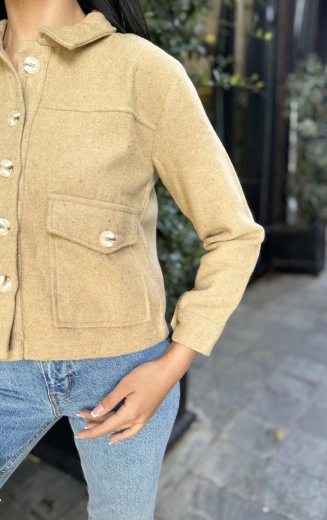 Kadın Kaşe Ceket – Düğmeli, Çift Cepli, Klasik Yaka, Günlük Şık Stil -Karamel 3291275