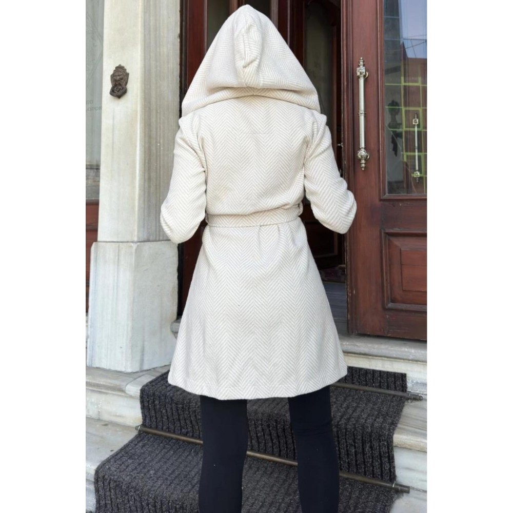 Pasaklı Giyim Pasaklı Giyim Balık Sırtı Kapüşonlu Kaşe Kaban Ekru - Premium Kadın Giyim