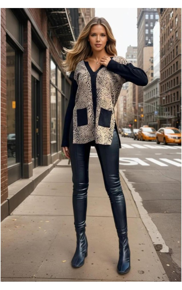 Pasaklı Giyim Kadın Leopar Desenli Yırtmaçlı Siyah Hırka 3679300