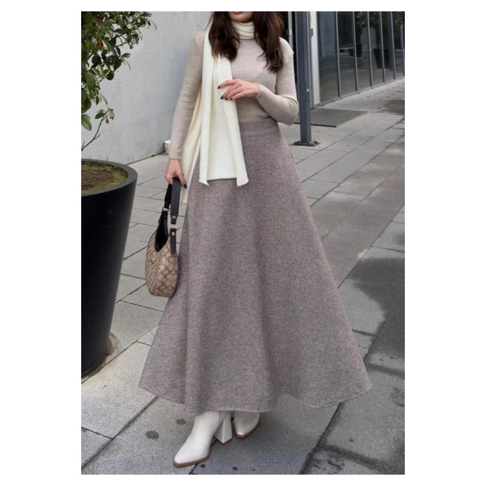 Pasaklı Giyim Pasaklı Giyim Kadın Kışlık Kırçıllı Kaşe Yüksek Bel Şık Uzun Kiloş Etek Kahverengi - Premium Kadın Giyim