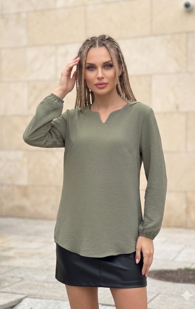 Kadın Haki Kolu Lastikli Oval Kesim Yırtmaçlı Yaka Tunik Bluz 2842231